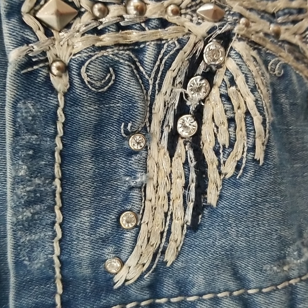 Miss Me Skinny Jean's Size 27 - Picture 16 of 16